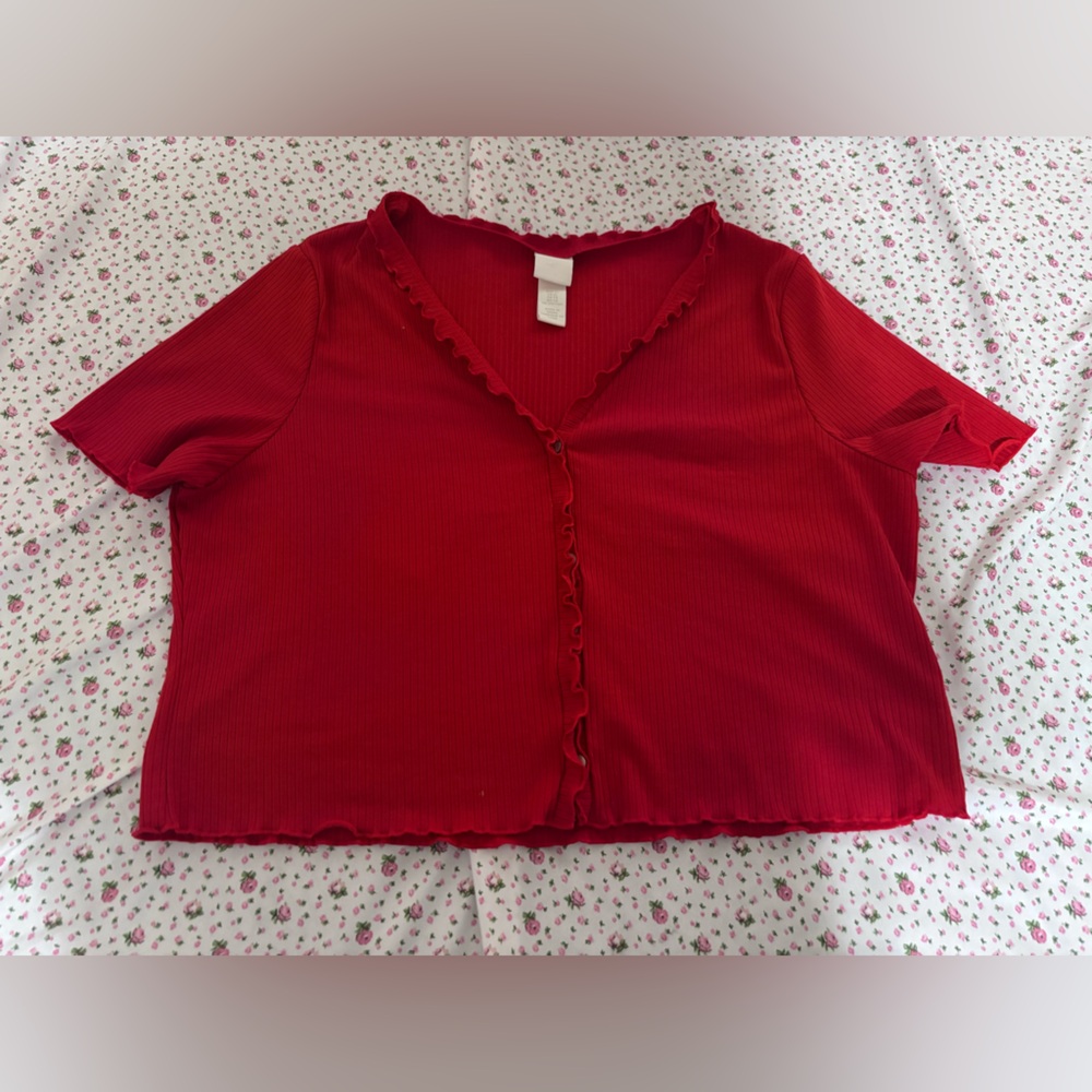H&M red top